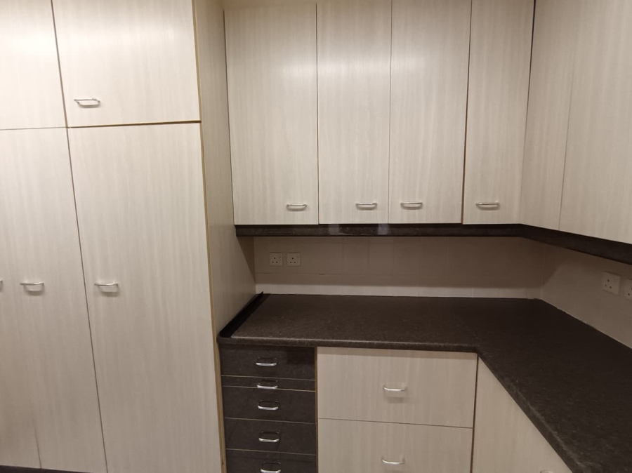 3 Bedroom Property for Sale in Humewood Eastern Cape